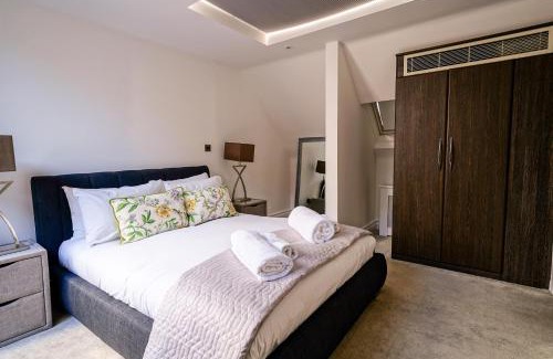 Royal Borough of Kensington and Chelsea Apartamento | High Steet Kensington Penthouse