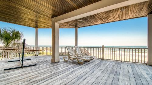 Pawleys Island Casa | Higher Porpoise home by Peace Vacations