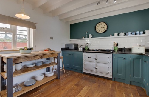 St Wenn Casa | Higher Treliver Farmhouse & Piggery