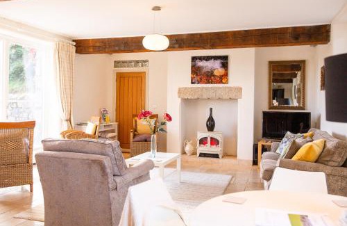 Heligan Casa | Higher Weddicott Barn