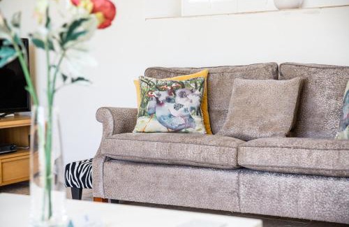 Heligan Casa | Higher Weddicott Barn