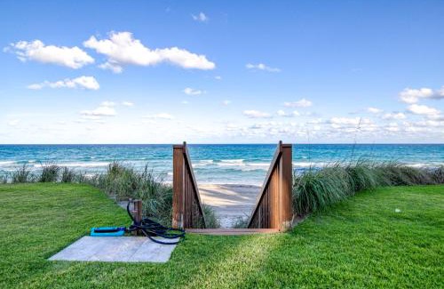 Highland Beach Casa | Highland Beach Palace