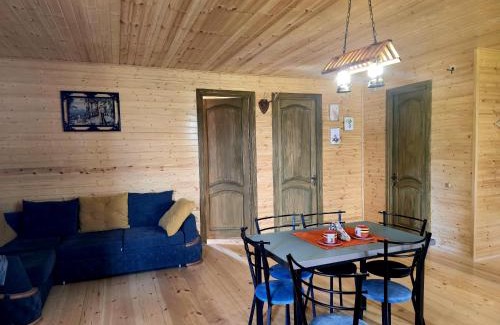 Ambrolauri Chalet De Esquí | Highland Breeze - მთის ნიავი