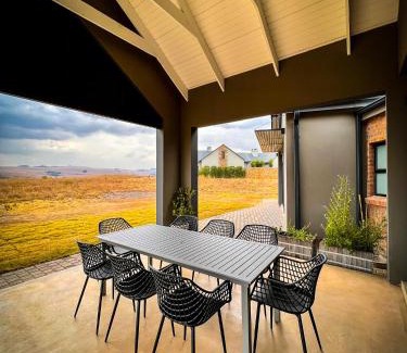 Dullstroom Casa | Highland Gate Range View
