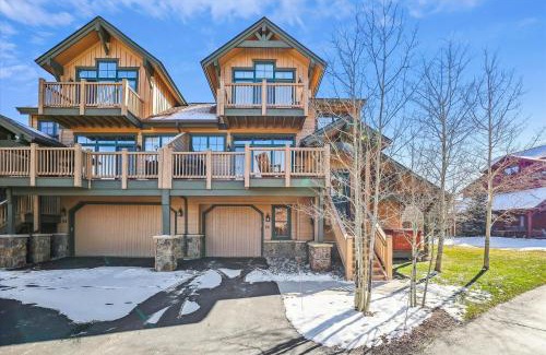 The Highlands Casa | Highland Greens 56 townhouse