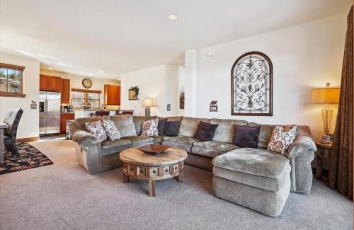 The Highlands Casa | Highland Greens 56 townhouse