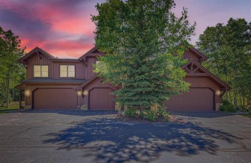 The Highlands Casa | Highland Greens Spruce Townhouse