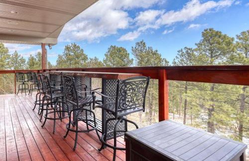 Colonial Pine Hills Casa | Highland Hilltop Retreat