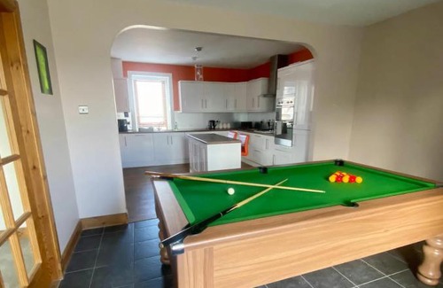 Thurso Casa | Highland Holiday Lets - 2 Bed House, Thurso, NC500, Ideal Location