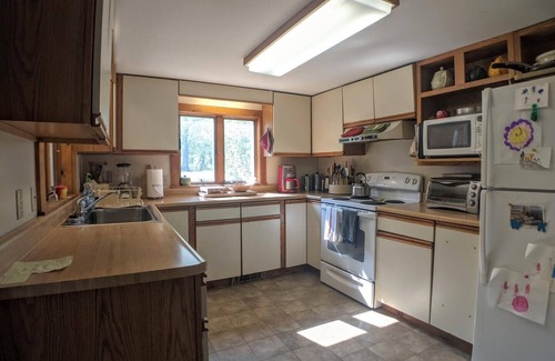 East Andover Casa | Highland Lake Retreat