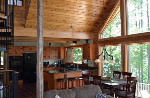 Bridgton Casa | Agosto 24-31 todavía disponible; tarifas reducidas