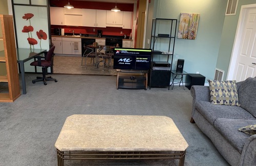 Highland Condominio | Highland (LOHI) Snug