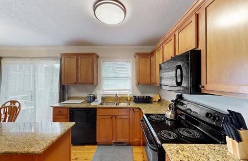 Mills River Casa | Highlander's Retreat