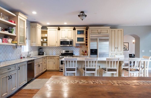 West Highland Casa | Highlands Mini Mansion: A + Location Near downtown, lohi, slohi, berkley