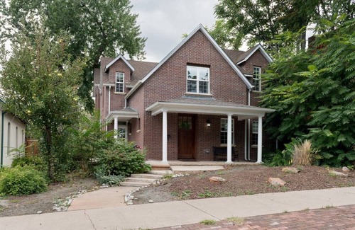 West Highland Casa | Highlands Mini Mansion: A + Location Near downtown, lohi, slohi, berkley