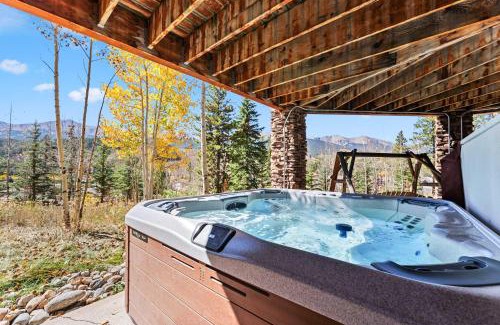 The Highlands Casa | Highlands Ridge Retreat Massive 9 BDR Estate