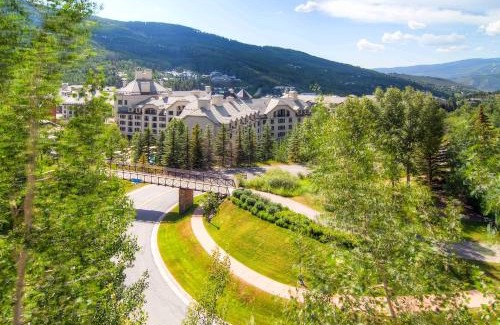 Highlands Townhomes Apartamento | Highlands Slopeside 212 by East West Hospitality