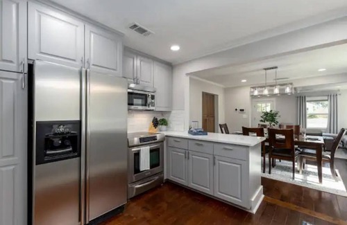 Arlington Heights Casa | Cowtown Casa - Perfect for Dickies/TCU/Stockyards!