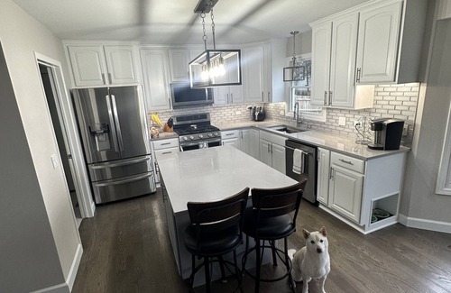 Bartlett Casa | Fully Furnished Executive Home, Lux Amenities