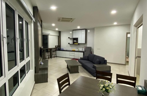 Taman Jubilee Apartamento | Highrise 17th floor condo at the heart of Ipoh,The Octagon