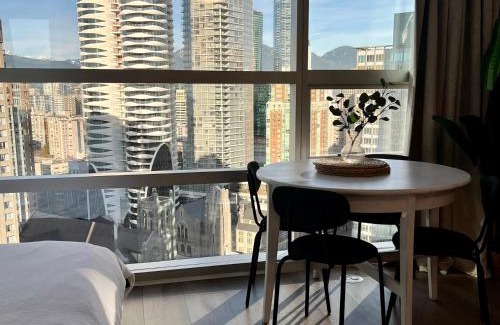 Downtown Vancouver Apartamento | Highview Studio