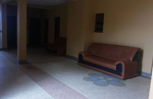 Nebbi Hotel | Highway Motel
