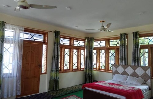 Hunza Hotel | Hikal Guest House