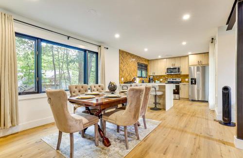 Tobyhanna Casa | Hike and Fish Peaceful Family Cabin in Tobyhanna!