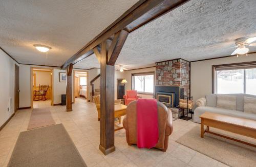 Franconia Casa | Hike and Ski Cabin with Fireplace in Franconia!