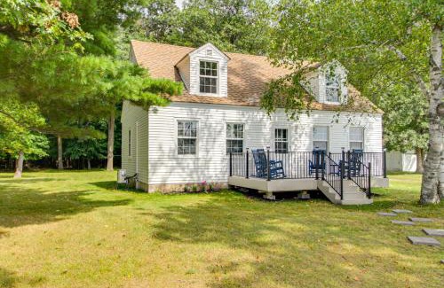 Cushing Casa | Hike, Boat, Hunt and Fish Lake Alec Home with Dock!