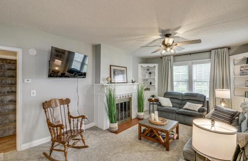 Cushing Casa | Hike, Boat, Hunt and Fish Lake Alec Home with Dock!