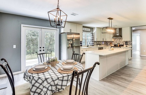 Silver Springs Casa | Hike, Fish & Explore: Retreat in Silver Springs!