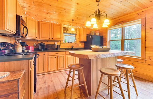 Phillips Casa | Hike, Fish, Hunt & Ride: 4-Season Phillips Retreat