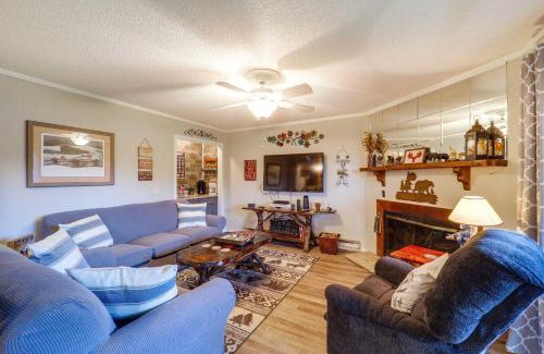 Banner Elk Apartamento | Hike, Golf and Ski Beech Mtn Condo with Resort Perks!