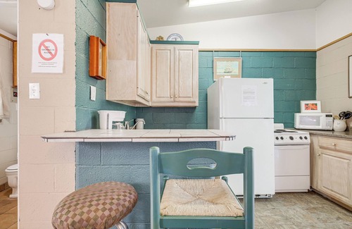 Lake Whitney Apartamento | Hike On-Site: Lake Whitney Studio Hideaway