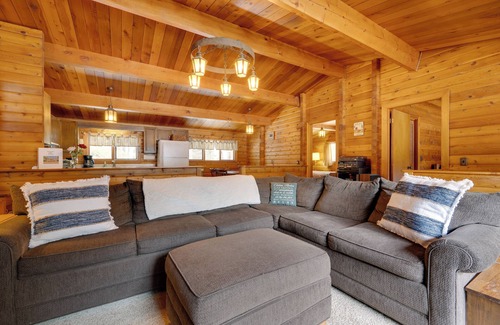 Franconia Cabina | Hike & Ski: Cabin w/ Fireplace in Franconia!