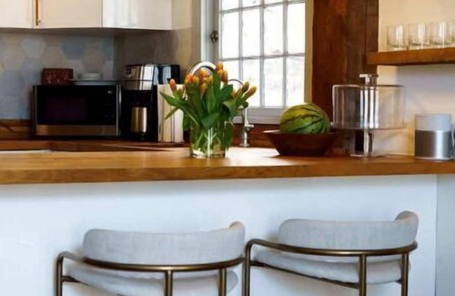 Oak Hill Casa | Hike, Ski & More: Restored 1845 Catskills Home