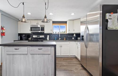 Twin Mountain Casa | Hike the Presidential's & Relax in the Hot tub #6