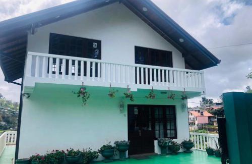 Nuwara Eliya Hotel | Hikers Inn