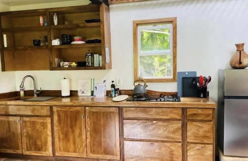 Waa Waa Casa | Hikina Shore Getaway. A Coastal+Jungle Stay