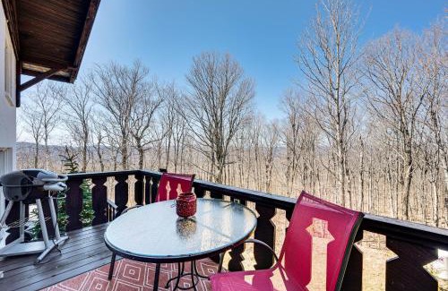 Franconia Casa | Hiking Galore Mittersill Townhome in Franconia!