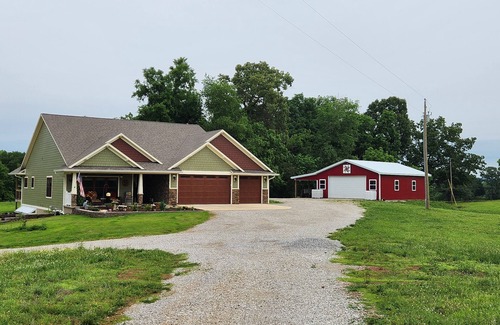 Rock Island Apartamento | Hiking, swimming, kayaking, fishing and waterfalls.