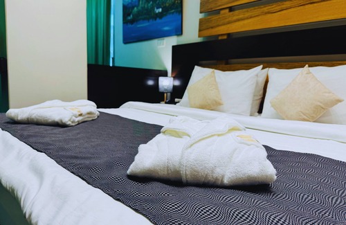 Raouche Hotel | Hildon Hotel Beirut