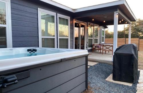 Lago Vista Casa | Hill Country Retreat