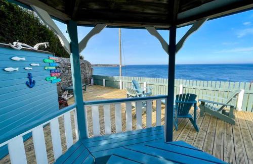 Cullen Casa | Hill Crest - cliff top cottage with stunning views