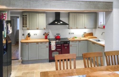 Snape Casa | Hill House