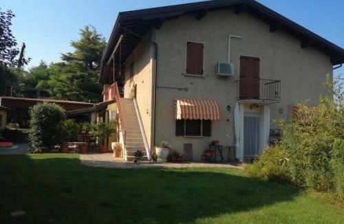 Lonato del Garda Apartamento | Hill House