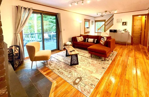 Jeffersonville Casa | Hill House on Hubert