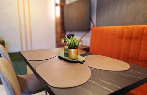 Nis Apartamento | HILL Lux Apartman 1, FREE Secure private yard PARKING 2 place, DESIGNER home & WI-FI rooms & SMART TVx3 & 2 Bedroom & Rooms & Apartments Nis