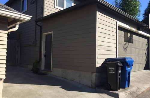 Queen Anne Apartamento | Hill Top Flat con Wifi, estacionamiento y A / C